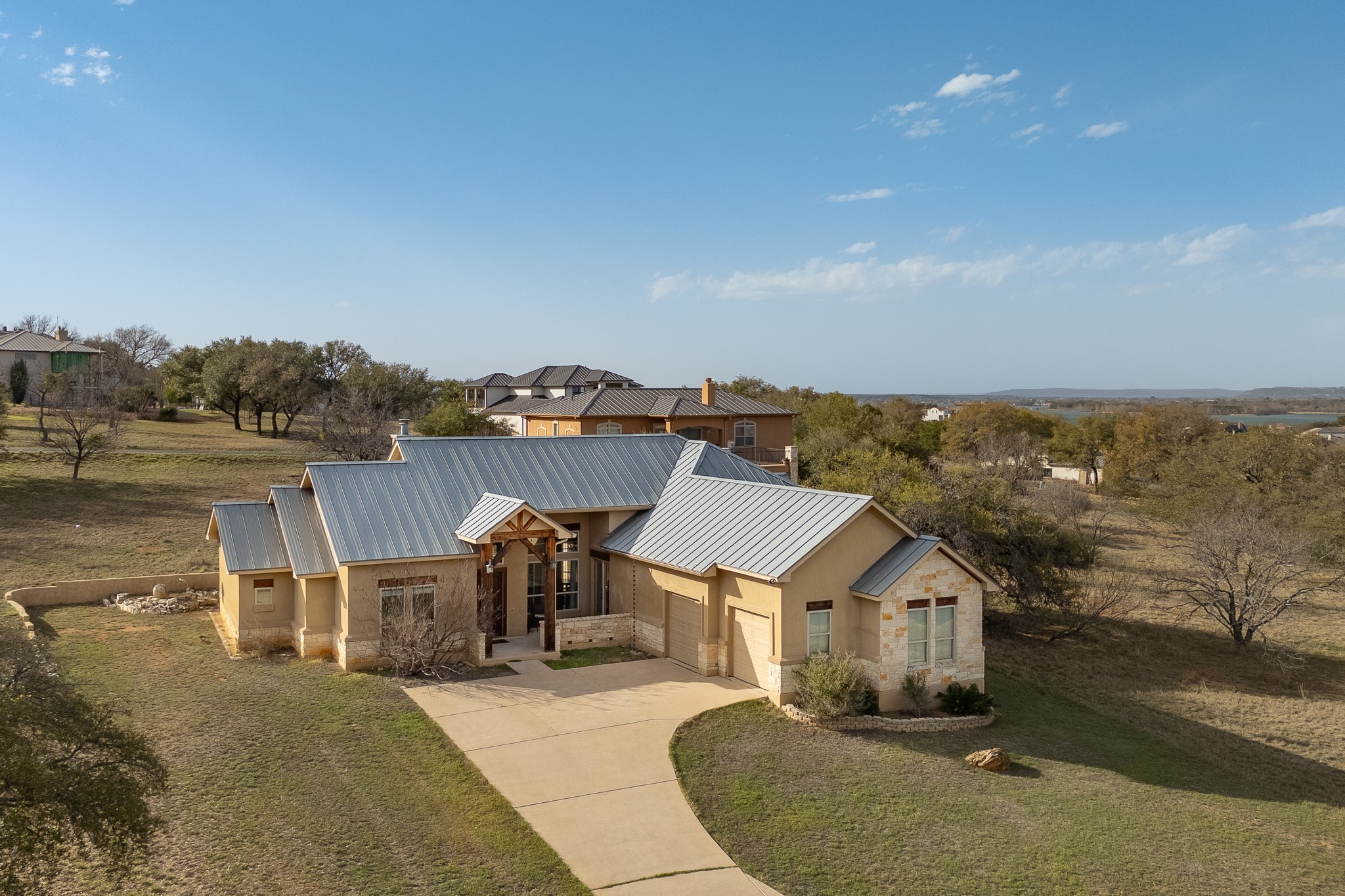 Photo of Listing #8891336