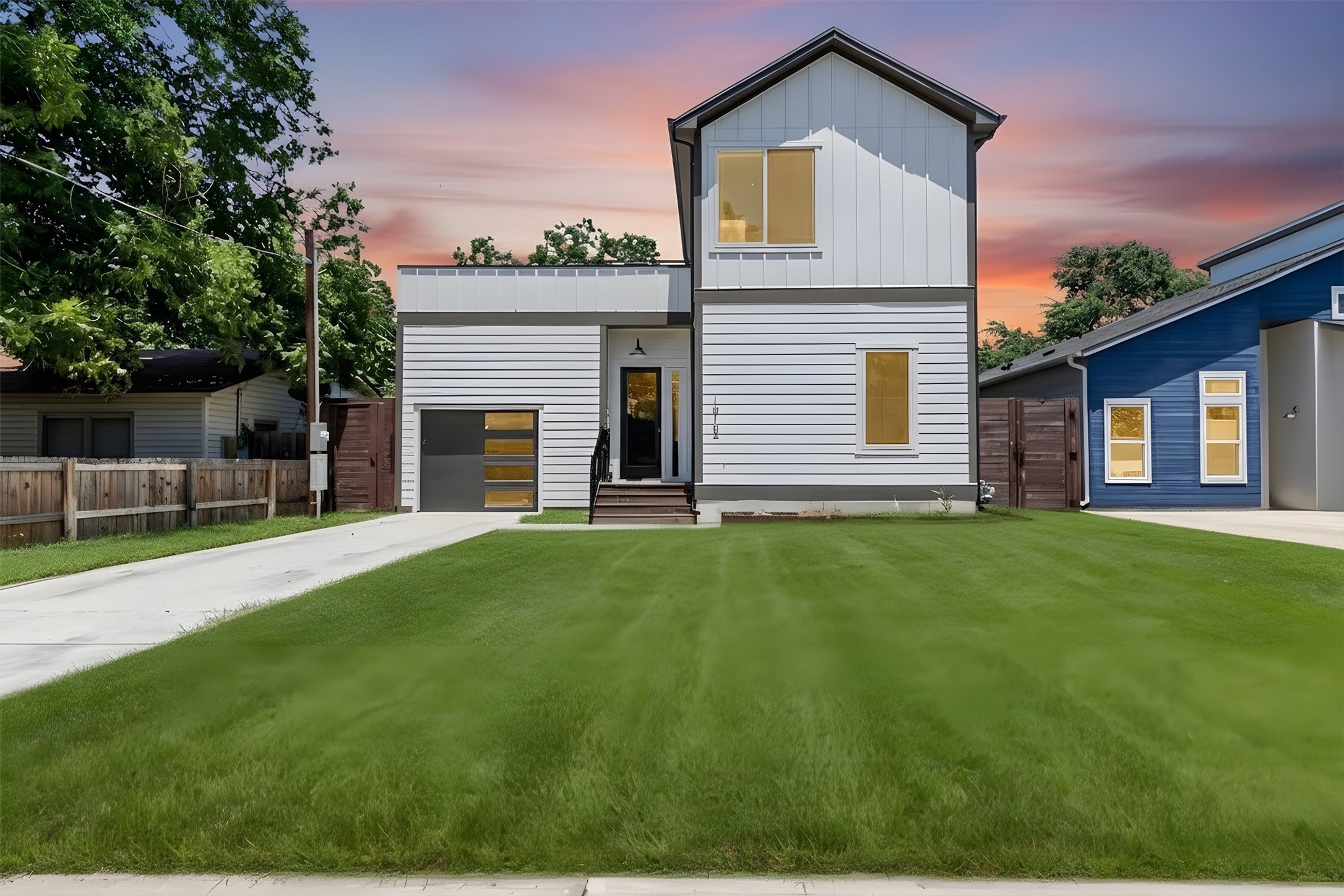Photo of Listing #7377093