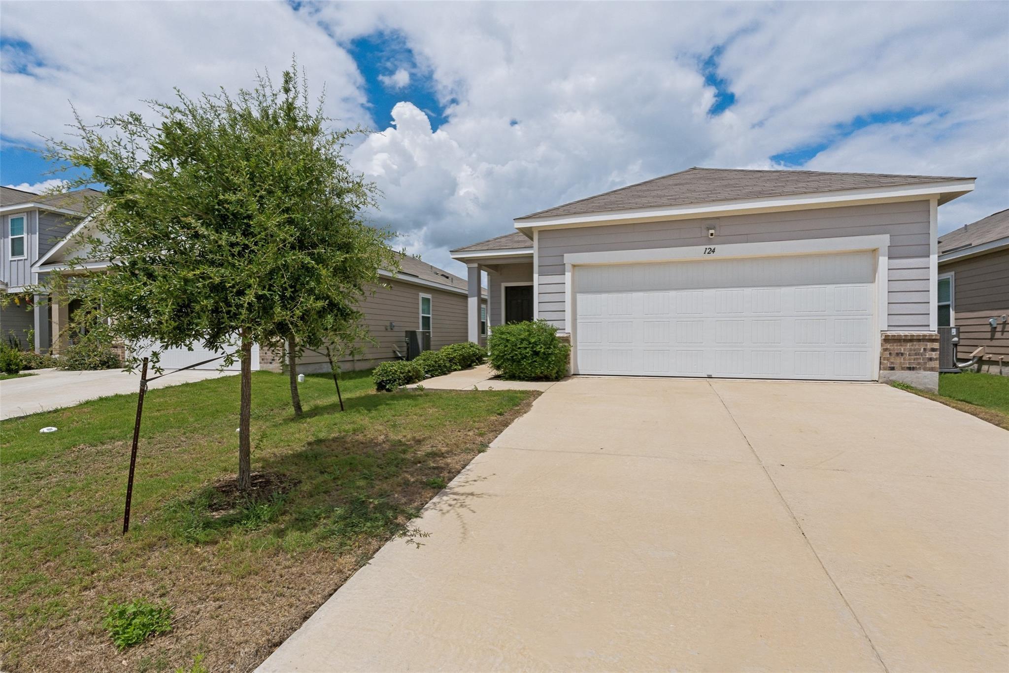 Photo of Listing #2553480
