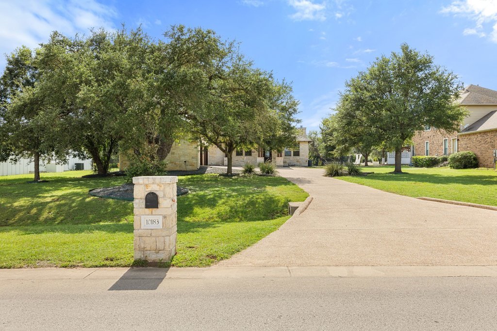 Photo of Listing #4558037