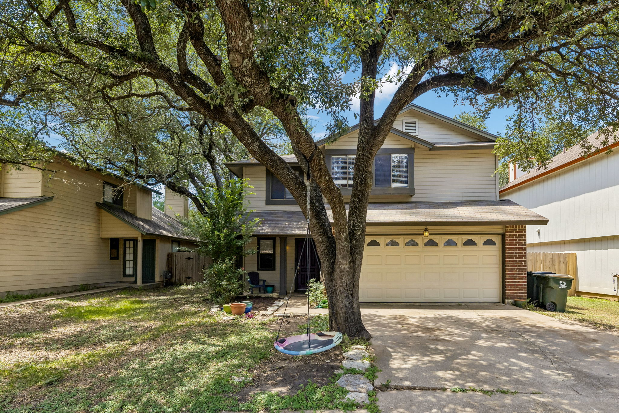 Photo of Listing #1119048