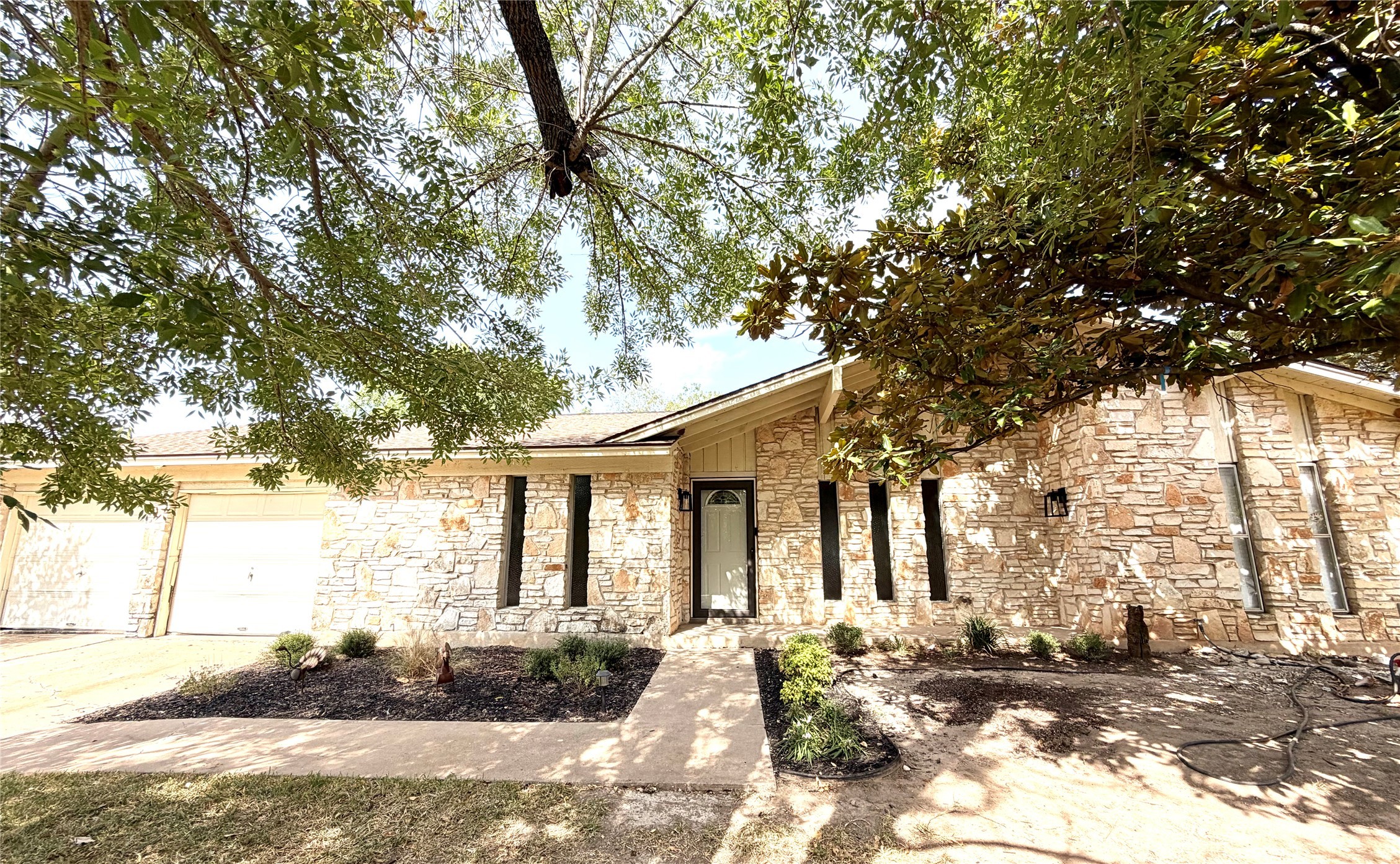 Photo of Listing #1262687