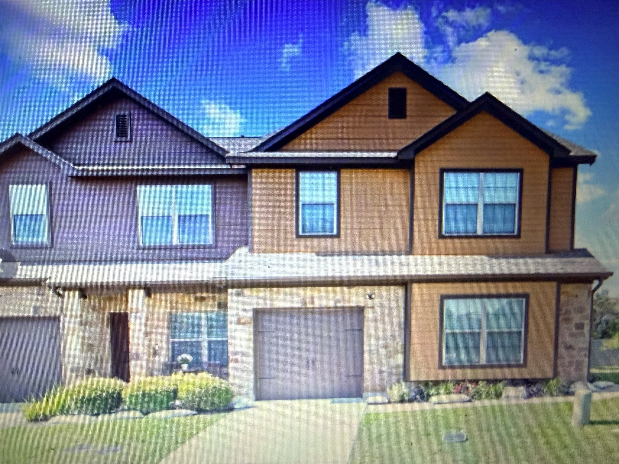 Photo of Listing #1771142