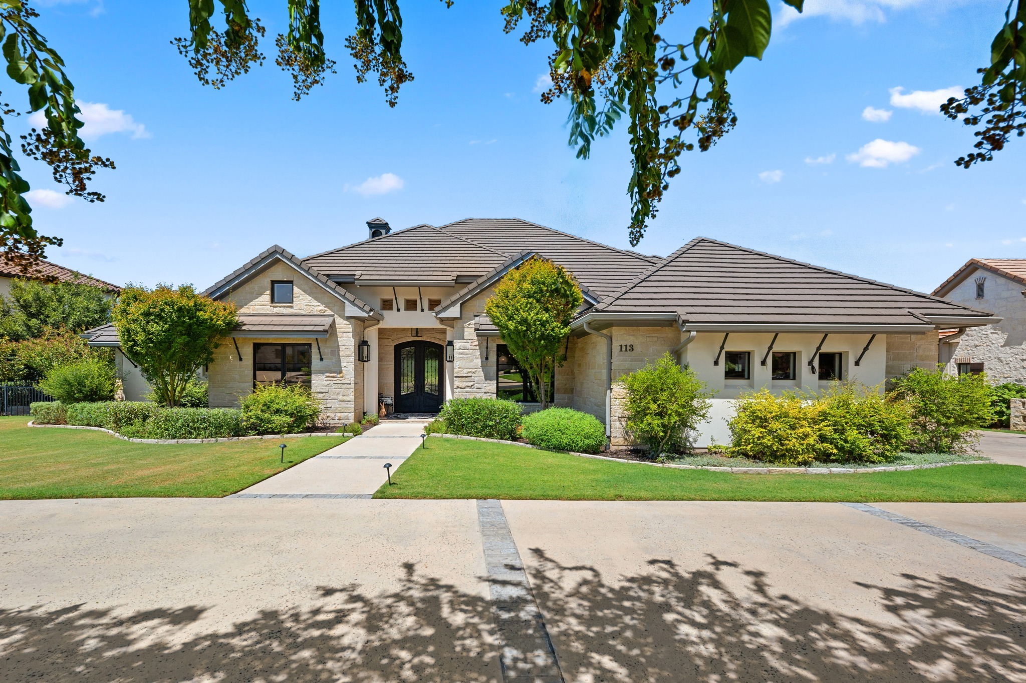 Photo of Listing #1478216