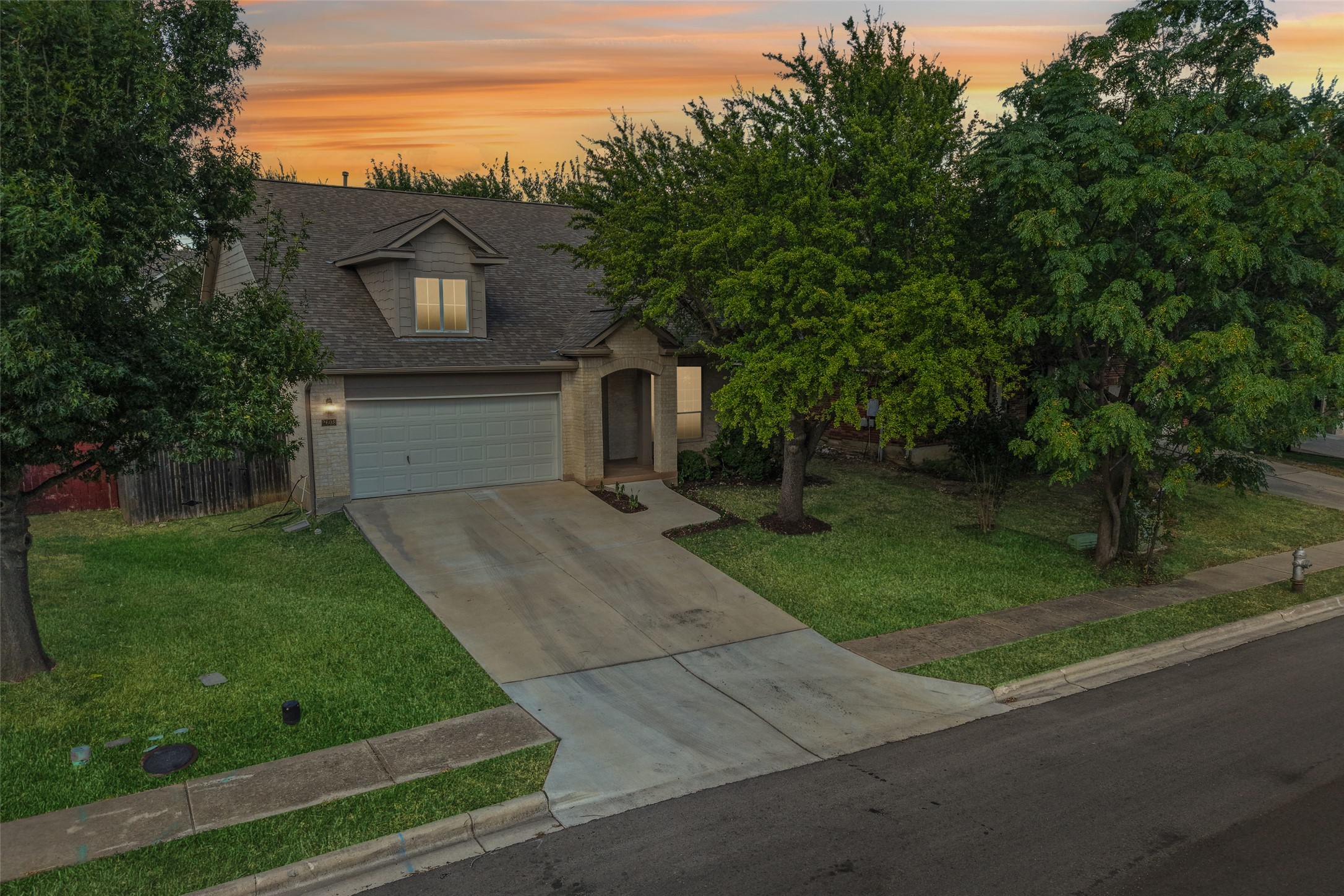 Photo of Listing #3798010