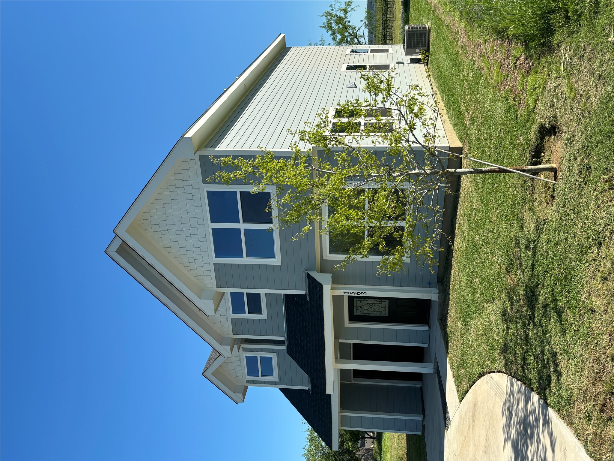 Photo of Listing #9464333