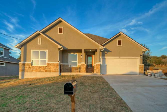 Photo of Listing #2427490