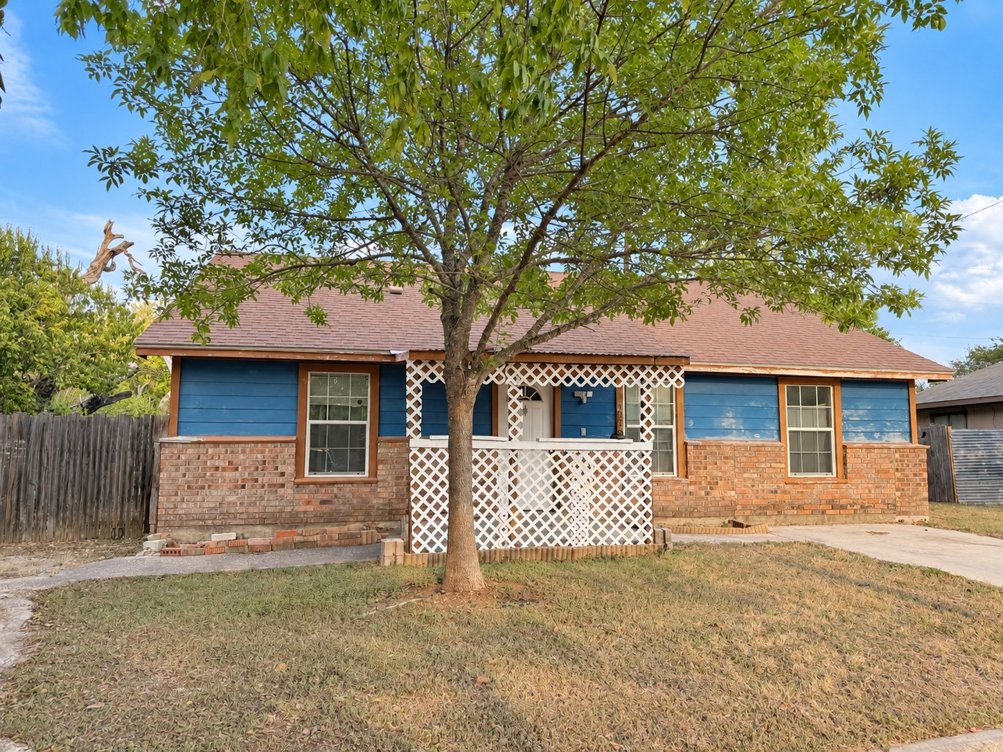 Photo of Listing #4234163