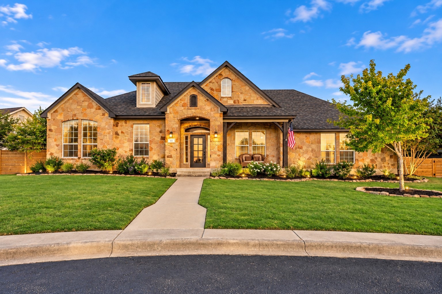 Photo of Listing #1768634