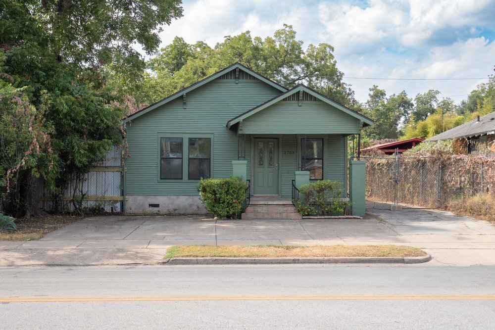 Photo of Listing #3854219