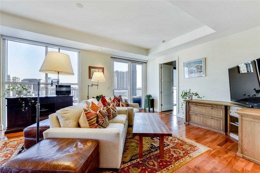 Photo of Listing #3271447