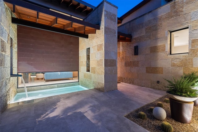 907 Terrace Mountain Drive, West Lake Hills