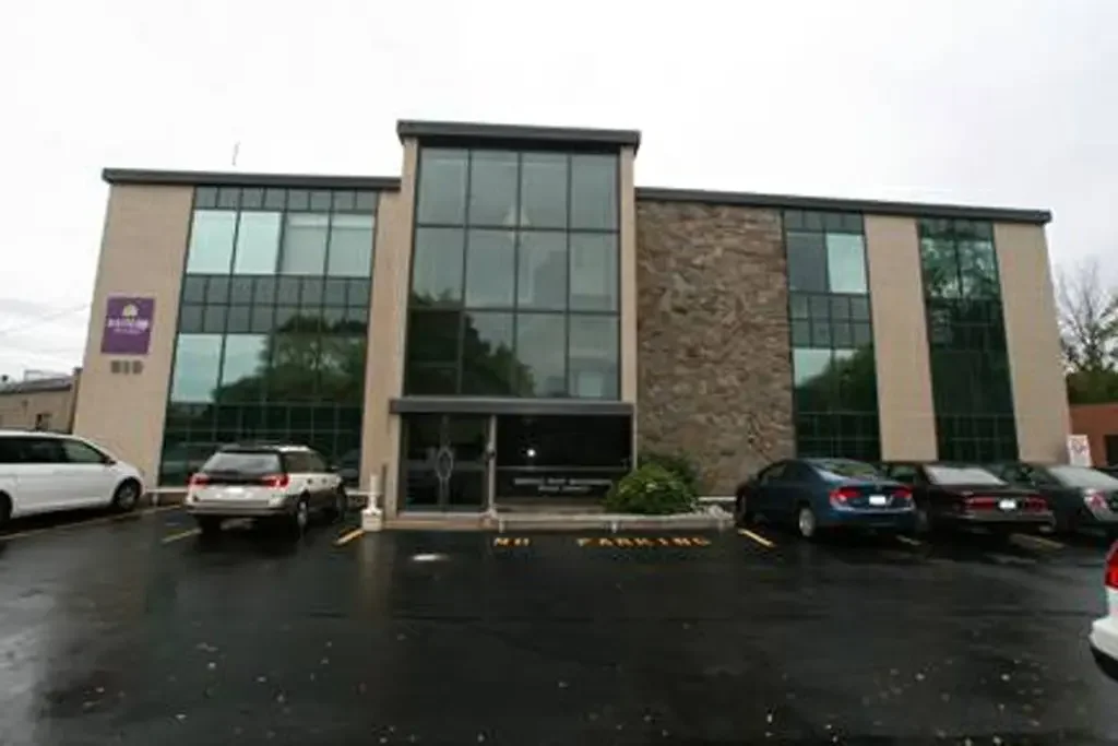 919 Winton Road S, Brighton