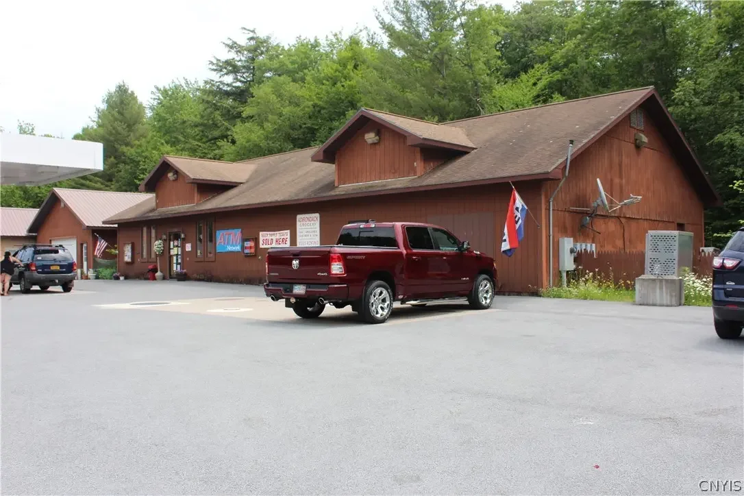 Photo of Listing #S1547859