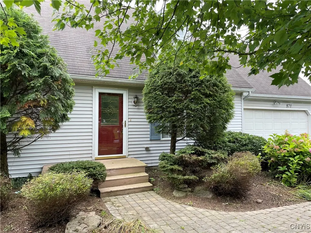 Photo of Listing #S1555231