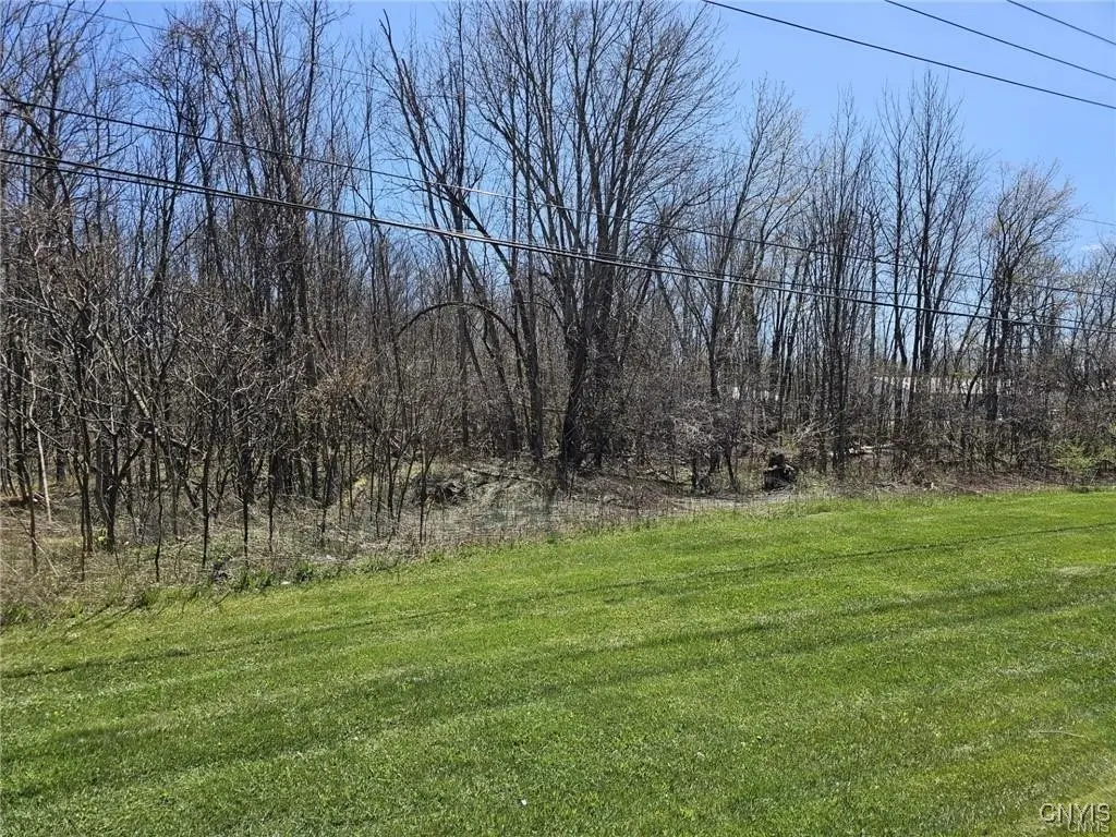 Photo of Listing #S1582573
