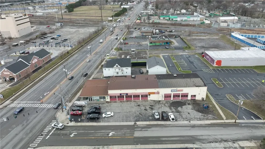 688-694 W Ridge Road, Rochester