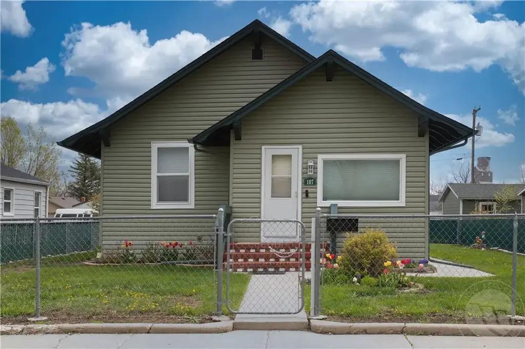 107 N Crawford Avenue, Hardin