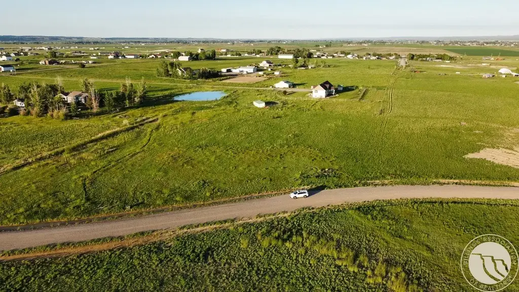L8b3 High Noon Drive, Shepherd