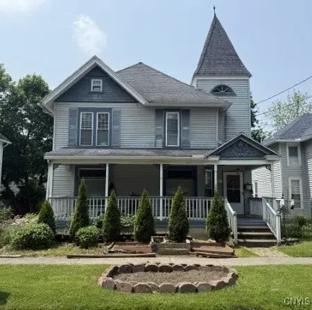 Photo of Listing #S1613814