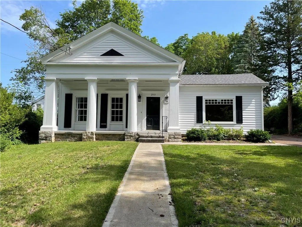 Photo of Listing #S1617448