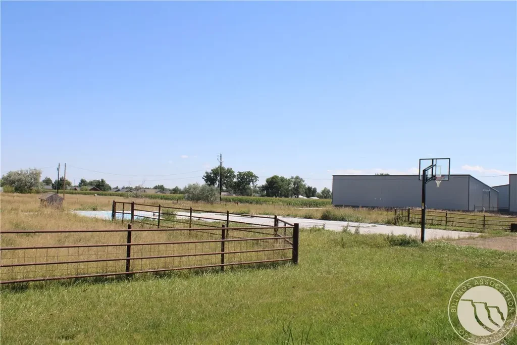 545 Pike Court, Billings