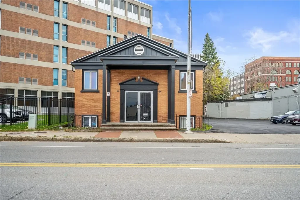 287-289 Andrews Street, Rochester