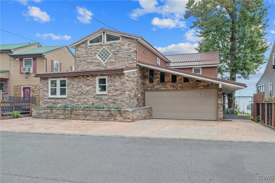 Photo of Listing #S1635609