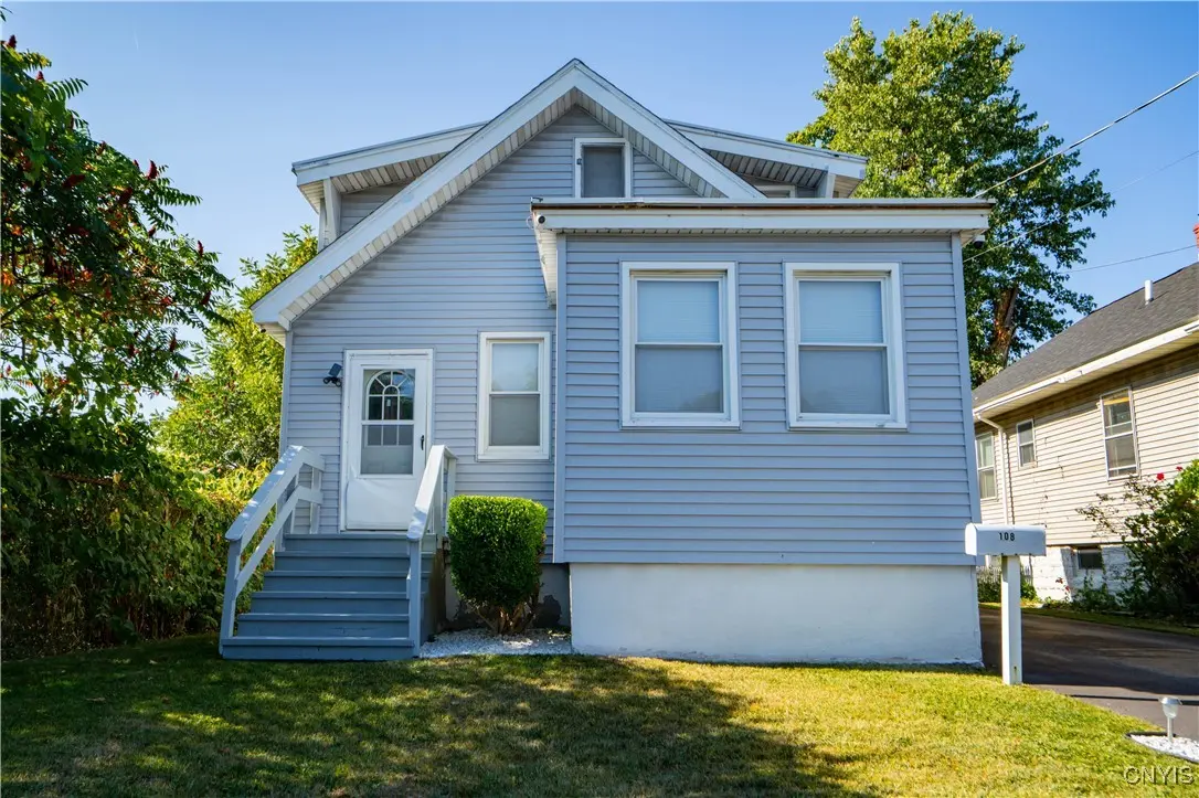 Photo of Listing #S1639314