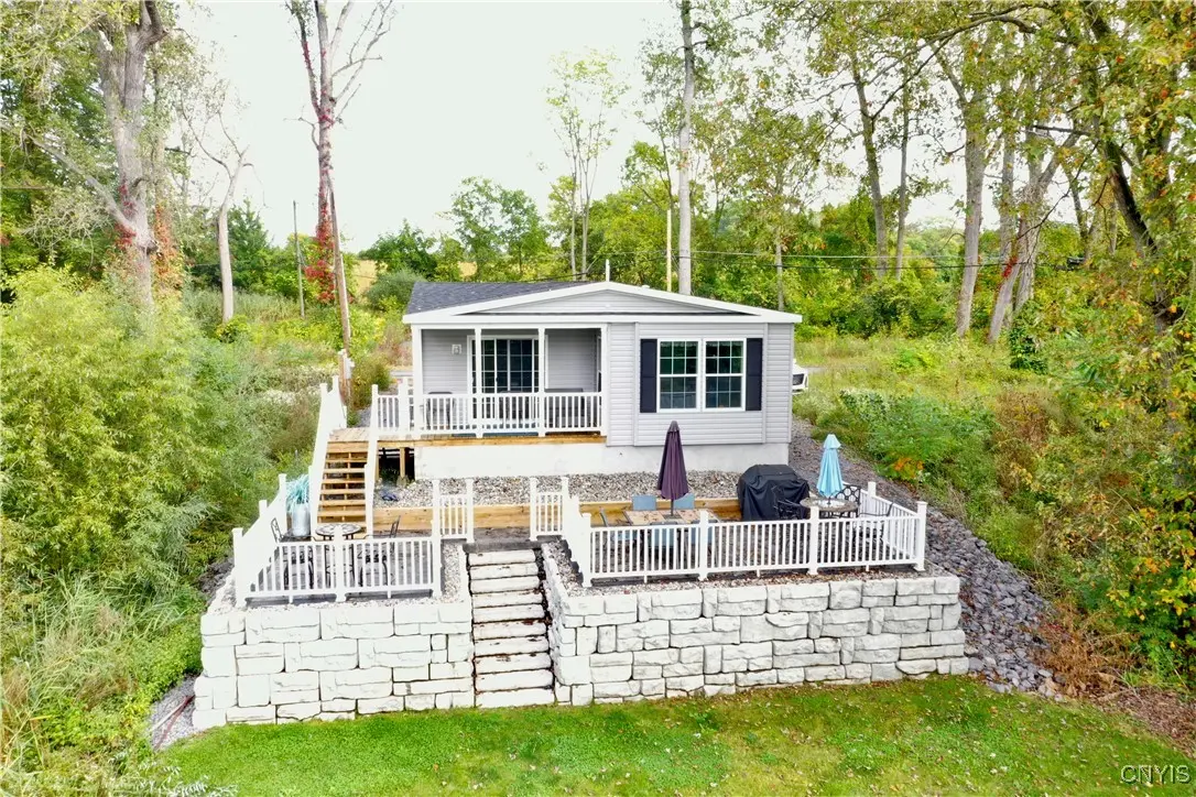 Photo of Listing #S1640300