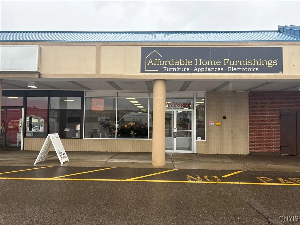 3548 West Road, Cortlandville