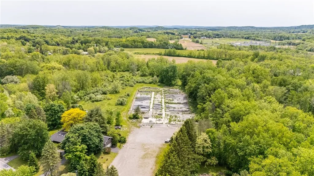 23 Pannell Circle, Perinton