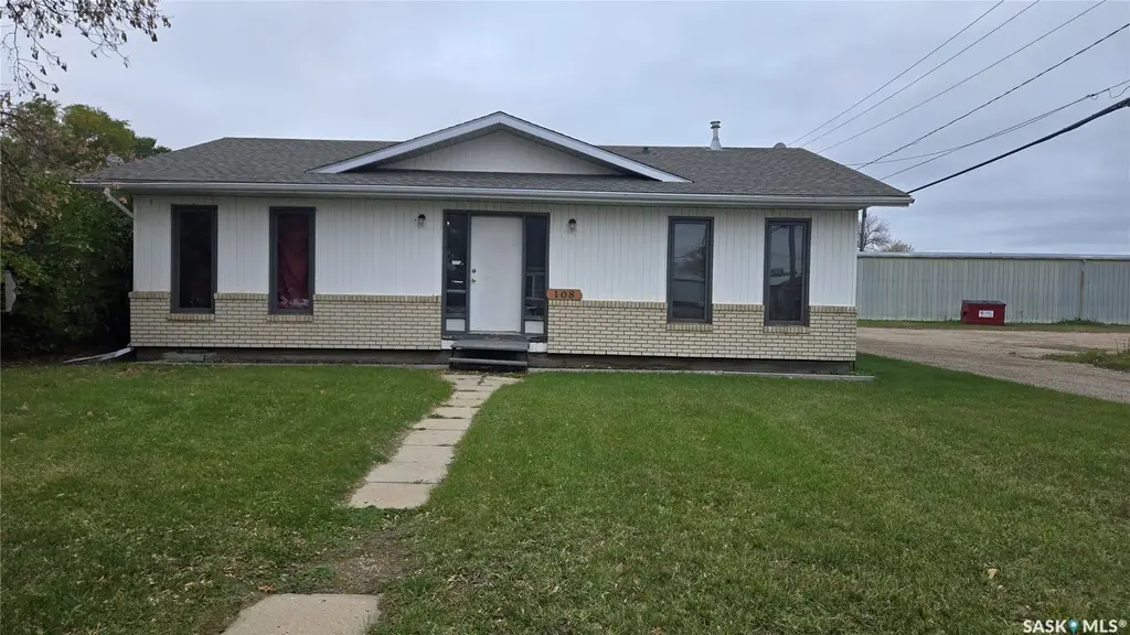 108 1st Street W, Carnduff