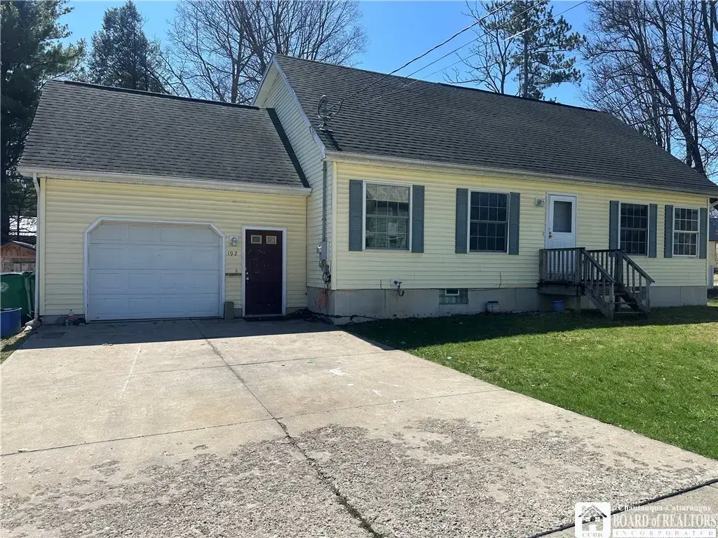 192 Woodward Avenue, Concord