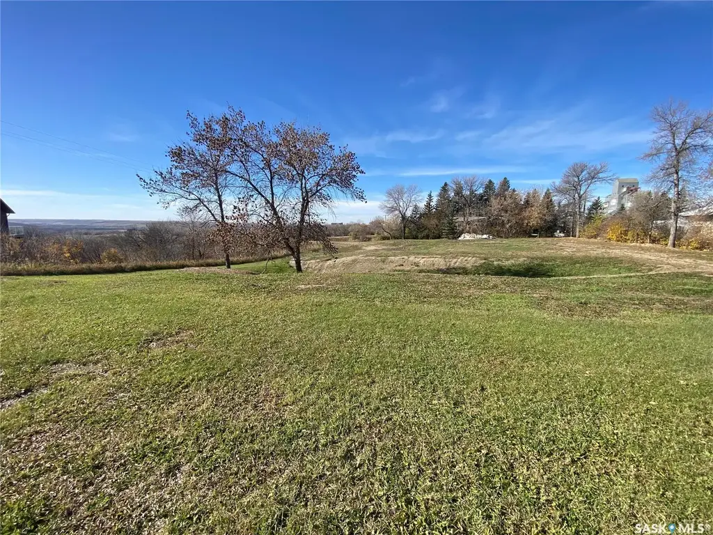 100 Main Street, Oxbow
