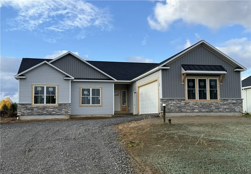 Photo of Listing #S1647556