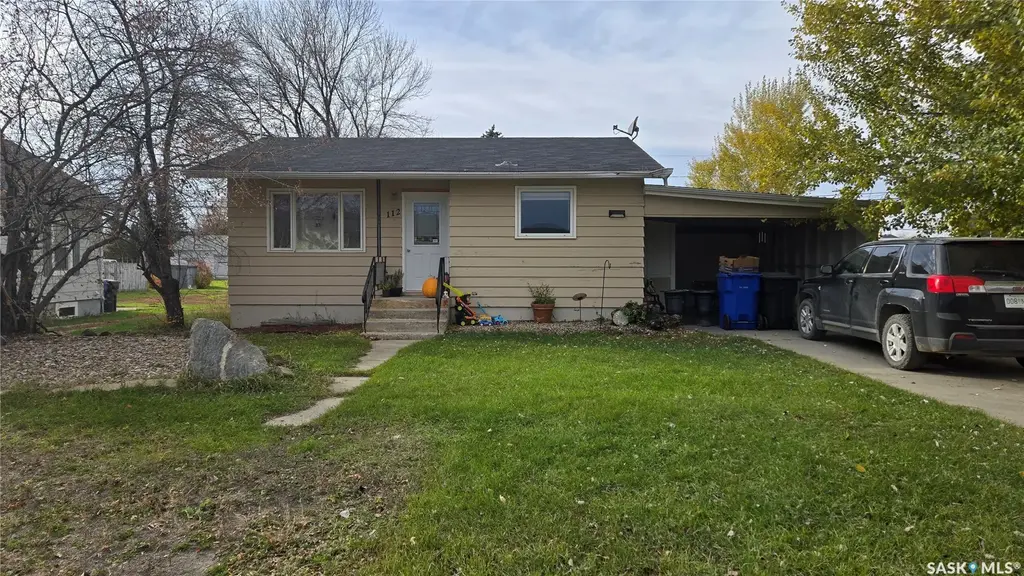 112 4th Street E, Carnduff