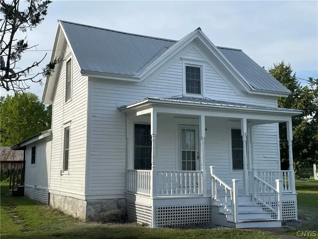17836 County Route 59, Brownville