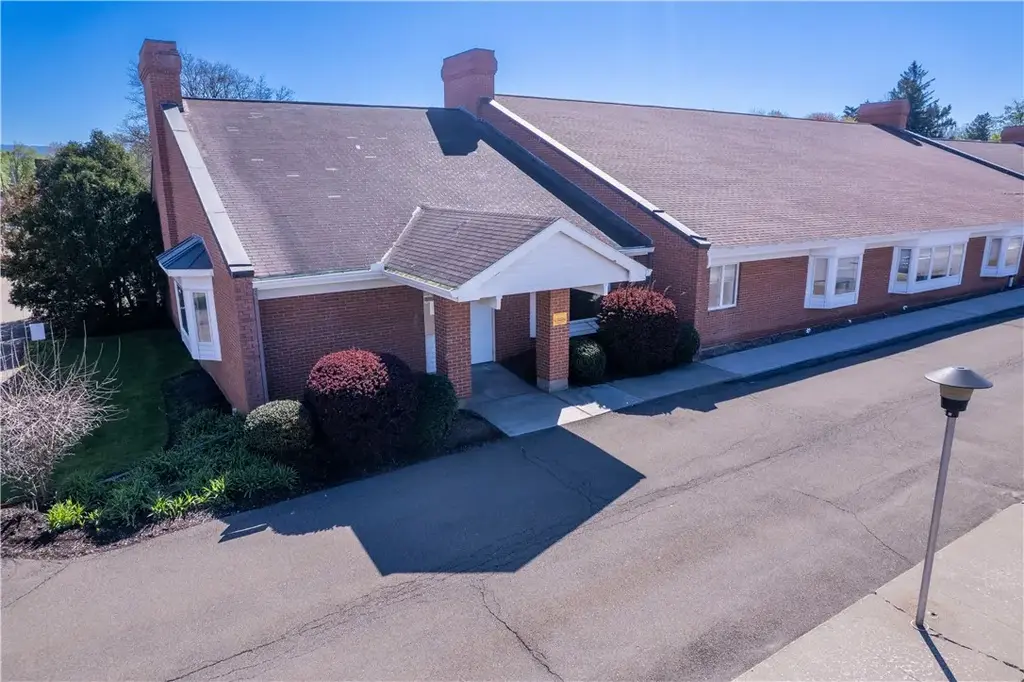304 Hoffman Street, Elmira City