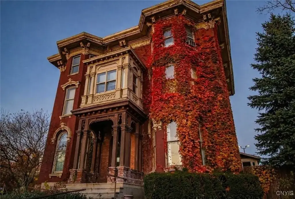 214 N State Street, Syracuse