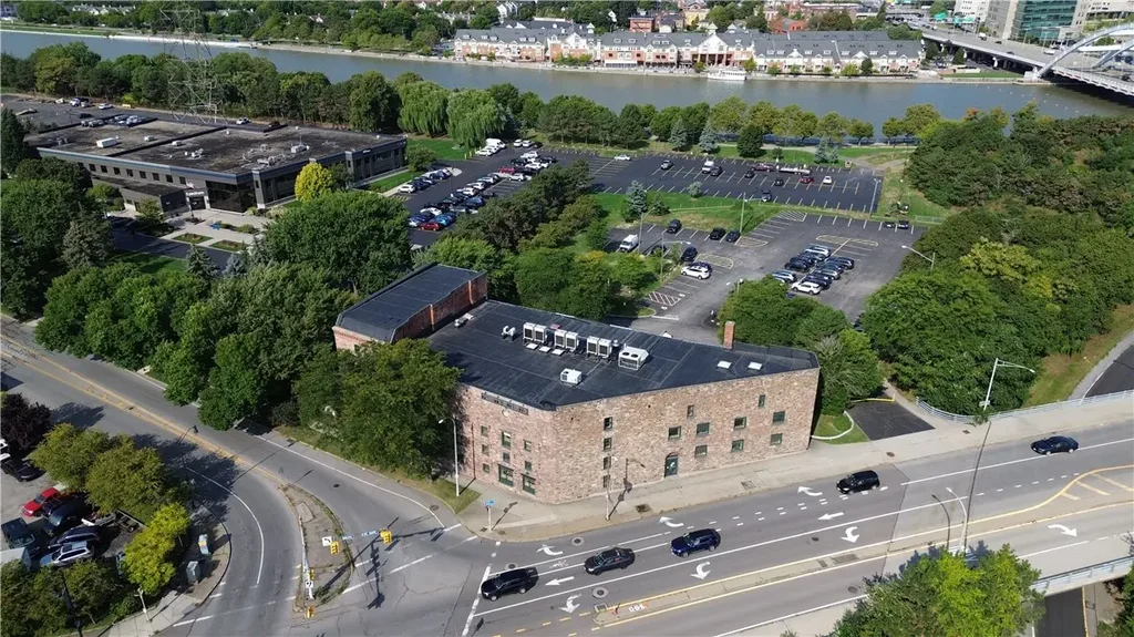 1 Mount Hope Ave, Rochester