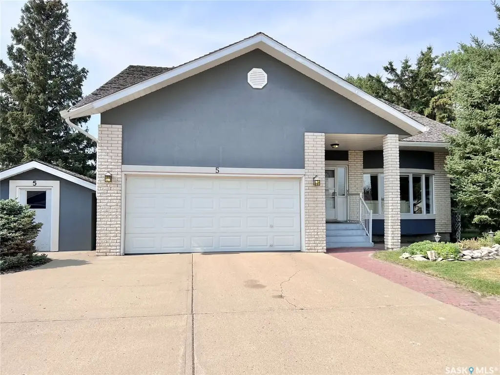 5 Poplar Place, Outlook