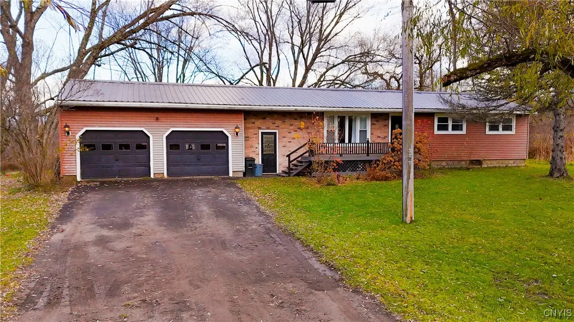 Photo of Listing #S1649735