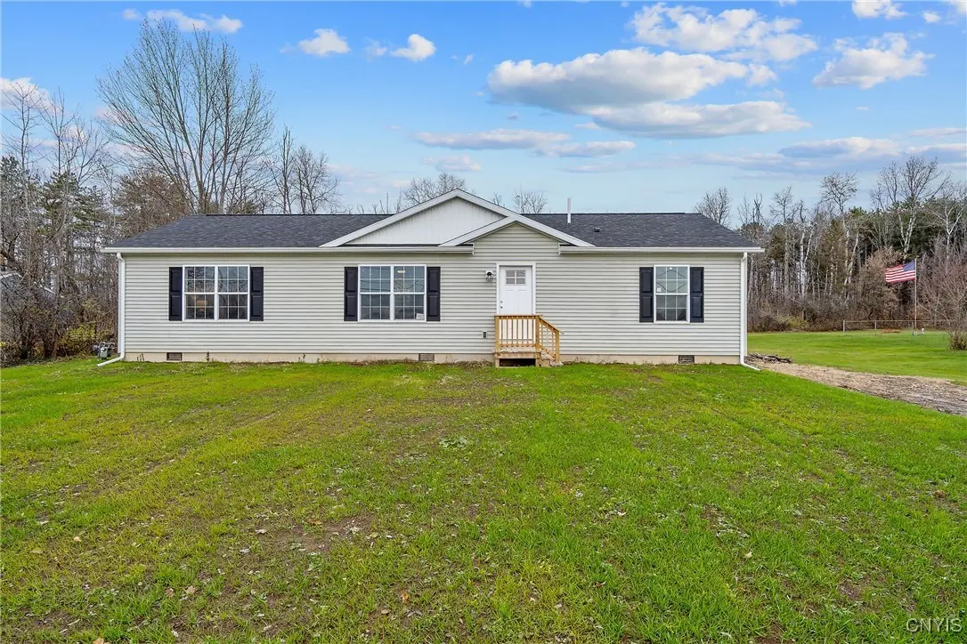 Photo of Listing #S1652106