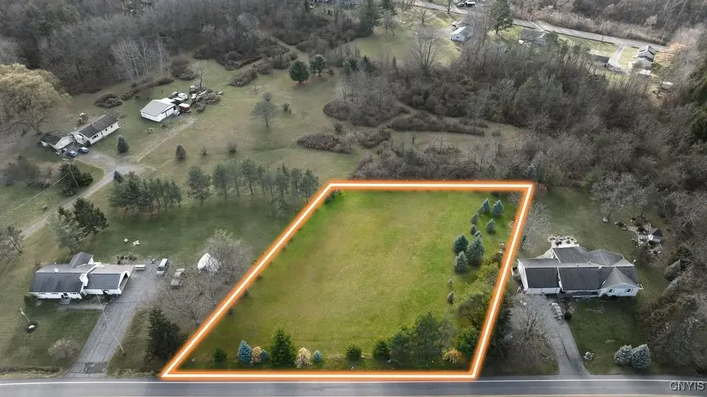 Photo of Listing #S1652101