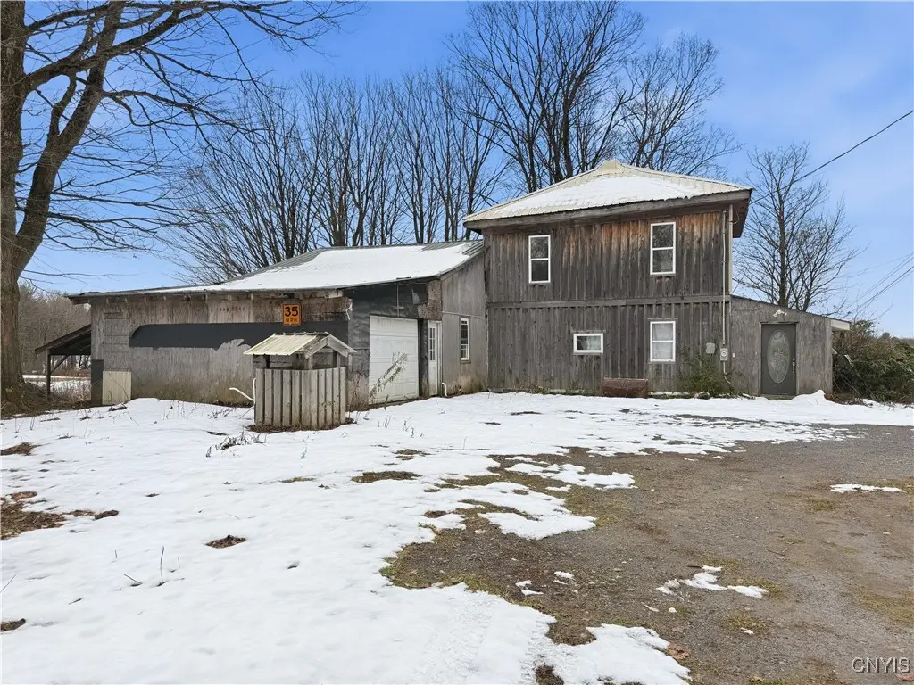 Photo of Listing #S1651641