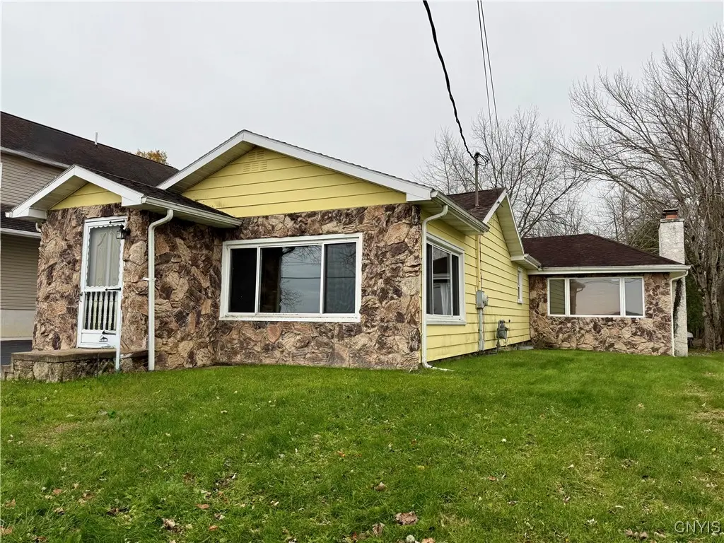 Photo of Listing #S1652539