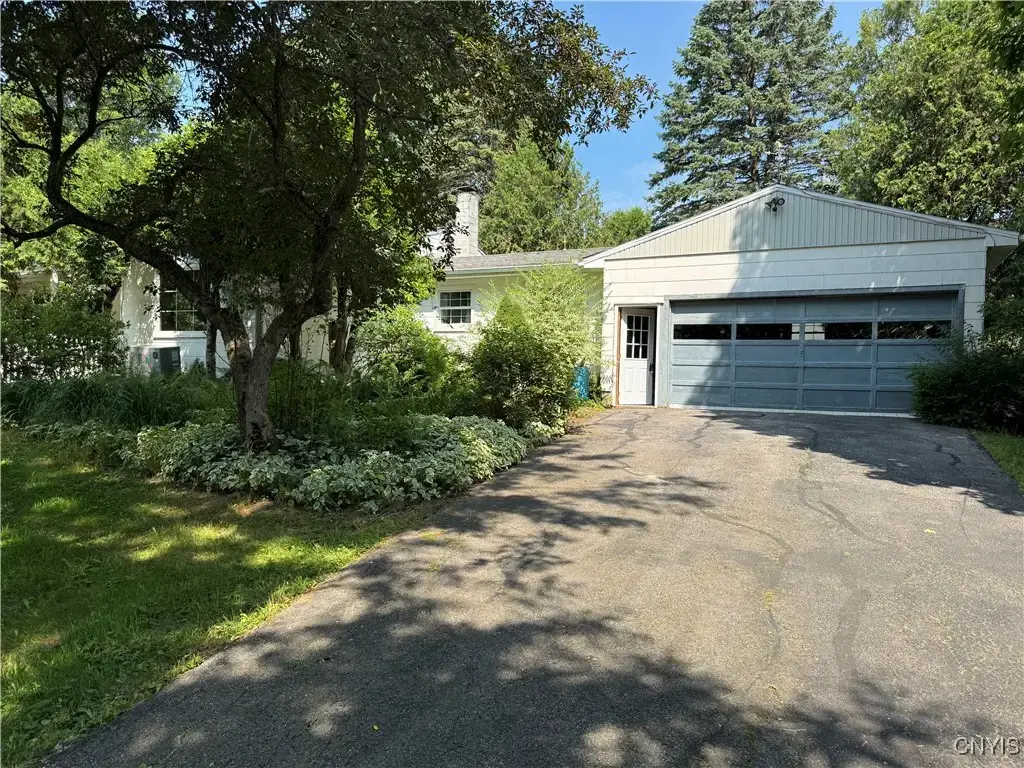 6417 Us Highway 11, Canton