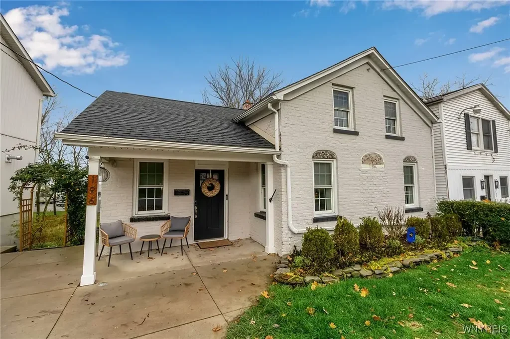 190 & 196 Mill Street, Amherst