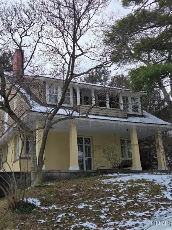 Photo of Listing #S1653867